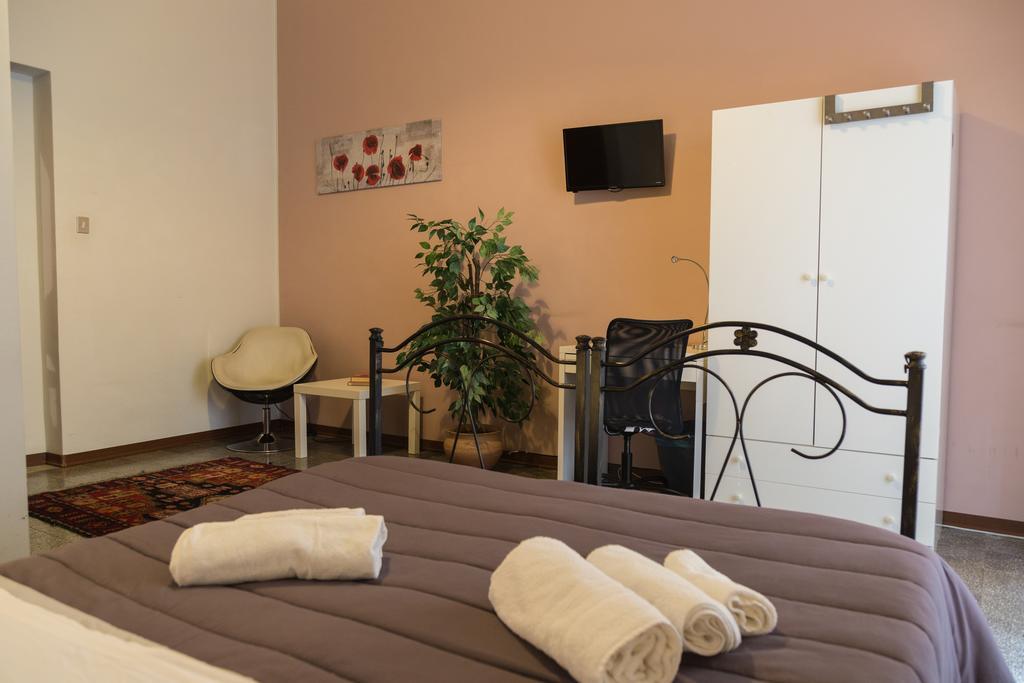 Tra L'etna E Il Mare Bed & Breakfast Catania